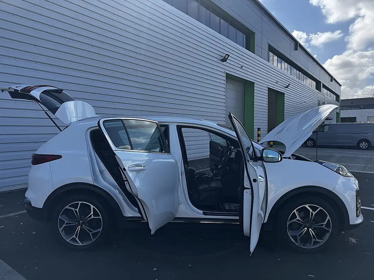 Used 2018 Kia Sportage GT-Line White - Interior and Exterior details 10