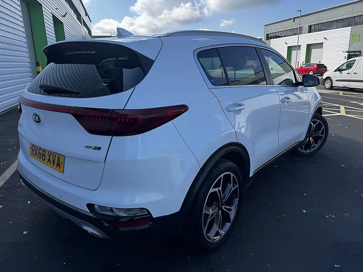 Used 2018 Kia Sportage GT-Line White - Interior and Exterior details 5