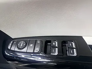 Used 2018 Kia Sportage GT-Line White - Interior and Exterior details 15
