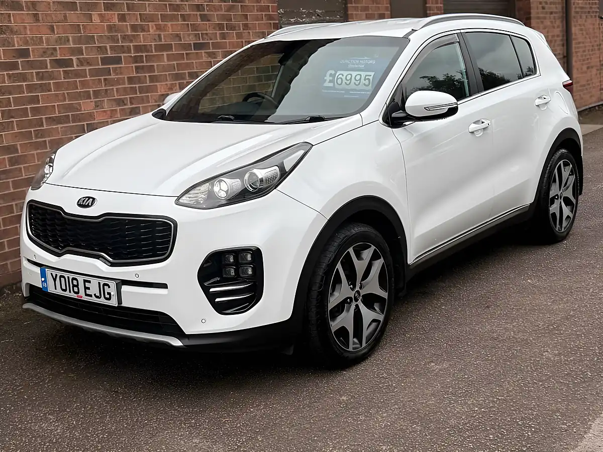Used 2018 Kia Sportage GT-Line White - Interior and Exterior details 7