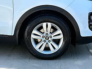 Used 2018 Kia Sportage Sportage 2 Arctic White - Interior and Exterior details 10