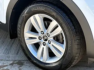 Used 2018 Kia Sportage Sportage 2 Arctic White - Interior and Exterior details 9