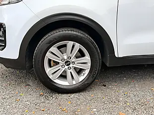 Used 2018 Kia Sportage Sportage 2 Isg White - Interior and Exterior details 18