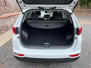 Used 2018 Kia Sportage Sportage 2 Isg White - Interior and Exterior details 19