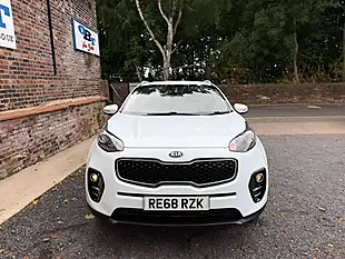 Used 2018 Kia Sportage Sportage 2 Isg White - Interior and Exterior details 20