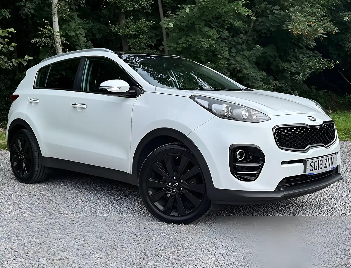 Used 2018 Kia Sportage Sportage 3 Isg White - Front View
