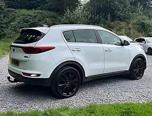 Used 2018 Kia Sportage Sportage 3 Isg White - Interior and Exterior details 3