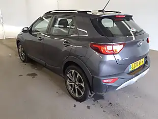 Used 2018 Kia Stonic 2 Grey - Interior and Exterior details 5