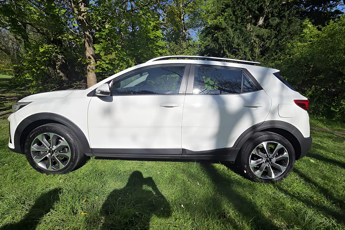 Used 2018 Kia Stonic 2 Isg White - Interior and Exterior details 6