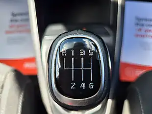 Used 2018 Kia Stonic 2 White - Interior and Exterior details 12