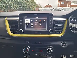 Used 2018 Kia Stonic First Edition Grey - Interior and Exterior details 17