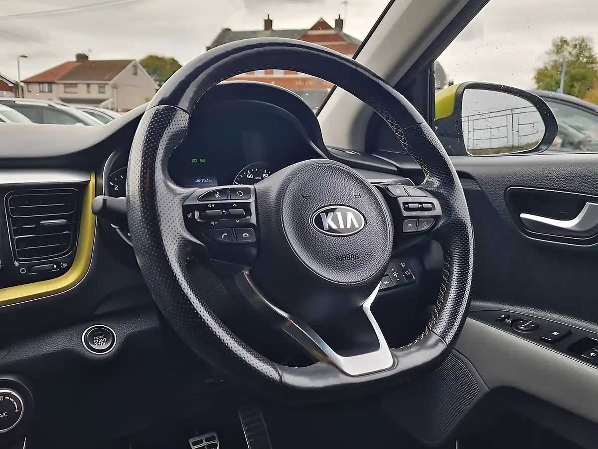 Used 2018 Kia Stonic First Edition Grey - Interior and Exterior details 20
