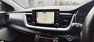 Used 2018 Kia Stonic First Edition White - Interior and Exterior details 16