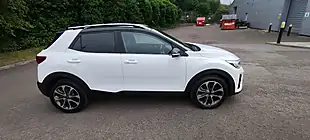 Used 2018 Kia Stonic First Edition White - Interior and Exterior details 6