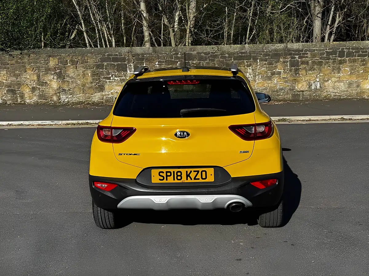 Used 2018 Kia Stonic First Edition Yellow - Interior and Exterior details 13