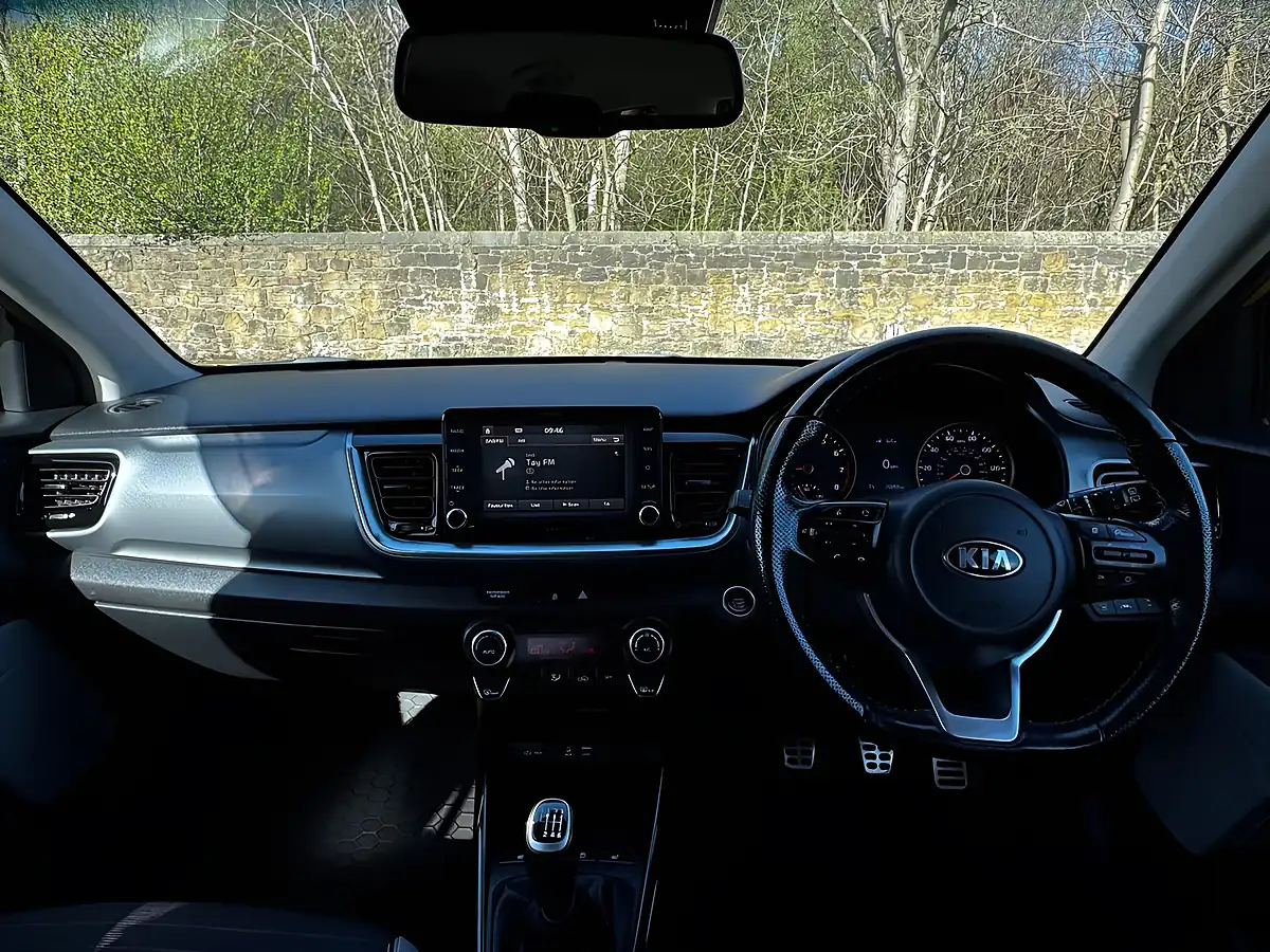Used 2018 Kia Stonic First Edition Yellow - Interior and Exterior details 2