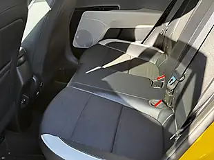 Used 2018 Kia Stonic First Edition Yellow - Interior and Exterior details 20