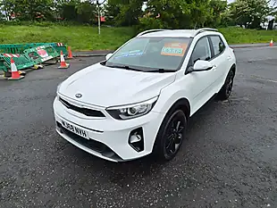 Used 2018 Kia Stonic White - Interior and Exterior details 6
