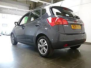 Used 2018 Kia Venga 2 Blue - Interior and Exterior details 10