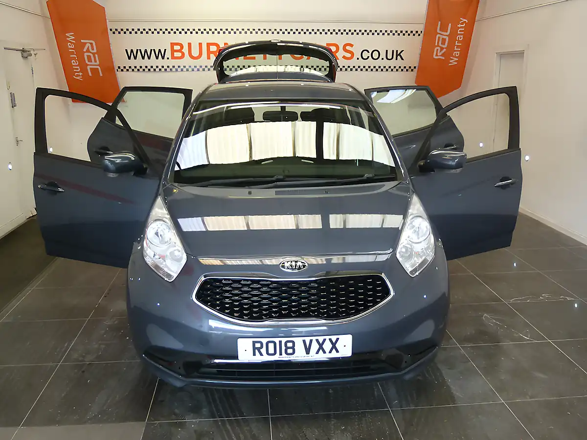 Used 2018 Kia Venga 2 Blue - Interior and Exterior details 17