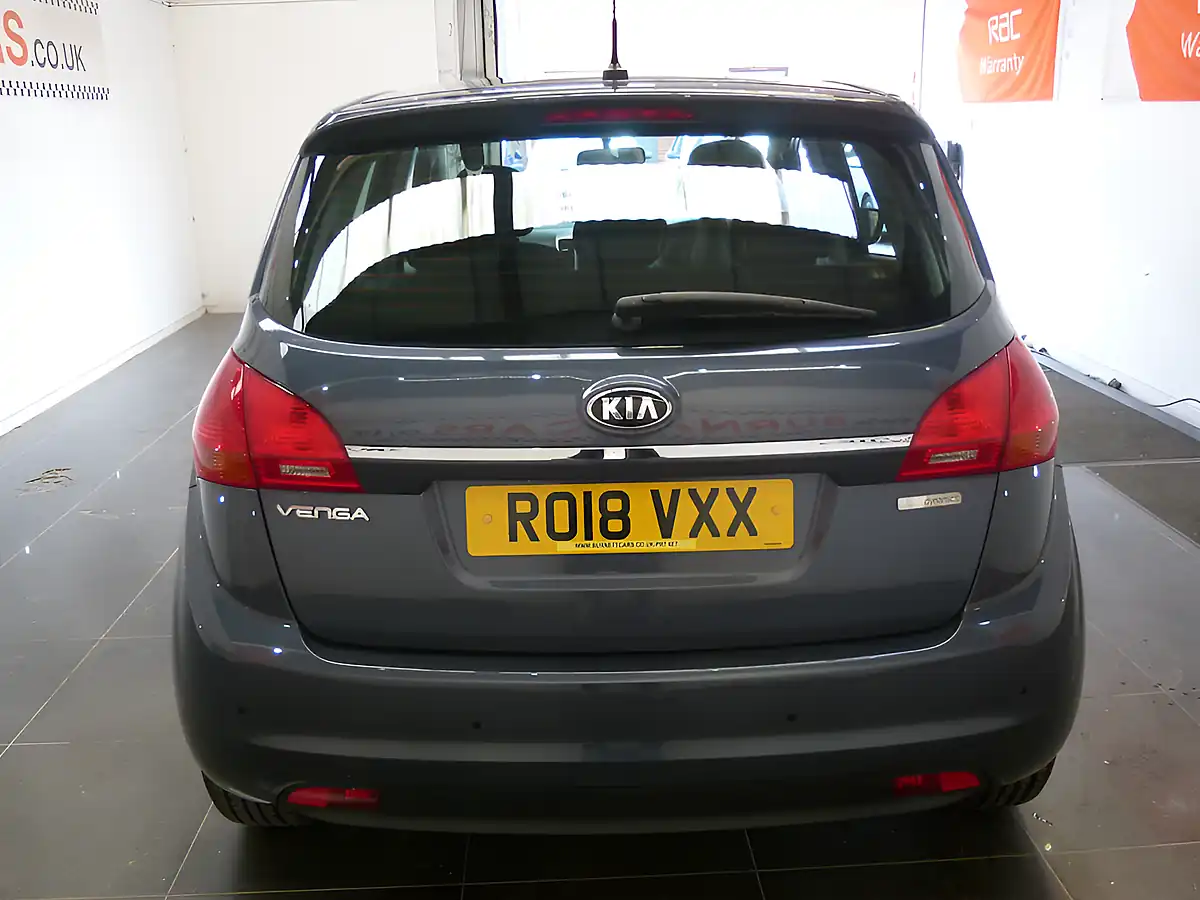 Used 2018 Kia Venga 2 Blue - Interior and Exterior details 7