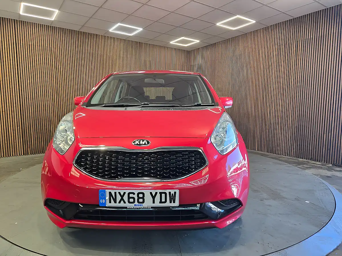 Used 2018 Kia Venga 2 Red - Interior and Exterior details 2