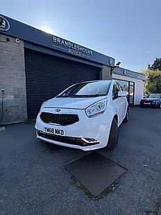Used 2018 Kia Venga 3 White - Interior and Exterior details 3