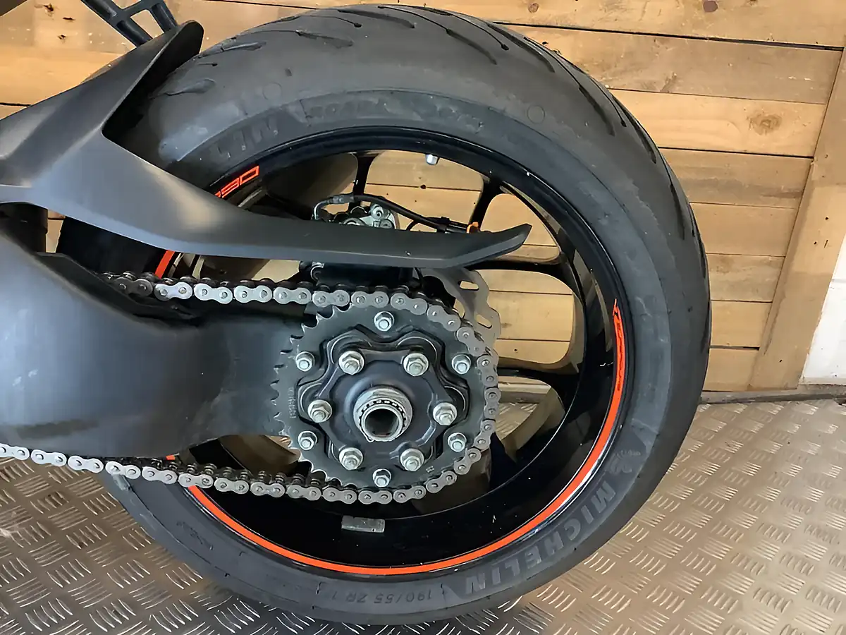 Used 2018 Ktm 1290 Super Duke Black - Interior and Exterior details 20
