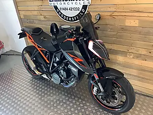Used 2018 Ktm 1290 Super Duke Black - Interior and Exterior details 5