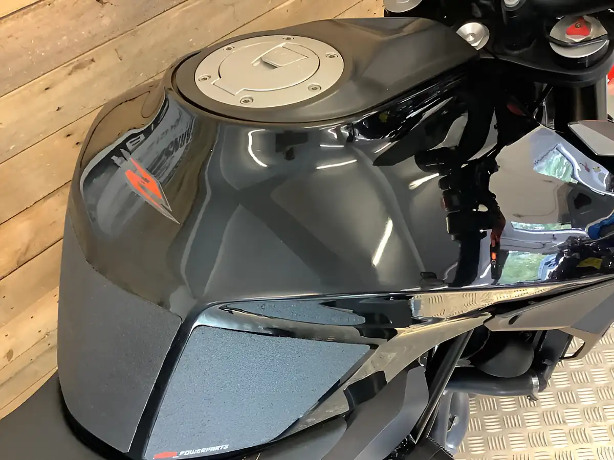 Used 2018 Ktm 1290 Super Duke Black - Interior and Exterior details 9