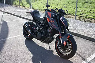 Used 2018 Ktm 1290 Super Duke R Black - Interior and Exterior details 3