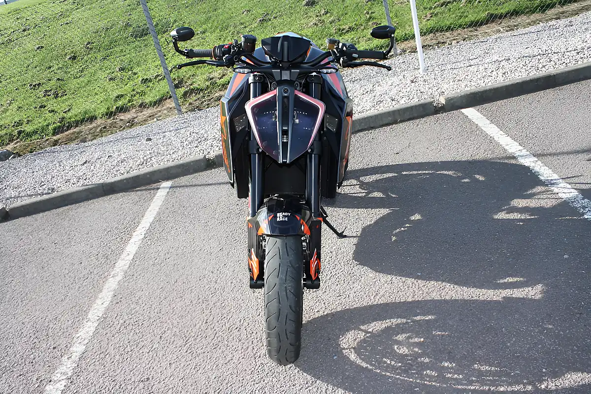 Used 2018 Ktm 1290 Super Duke R Black - Interior and Exterior details 6