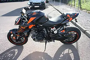 Used 2018 Ktm 1290 Super Duke R Black - Interior and Exterior details 8