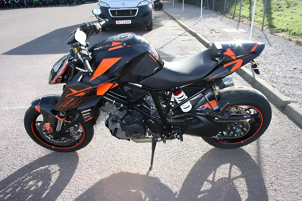 Used 2018 Ktm 1290 Super Duke R Black - Interior and Exterior details 8