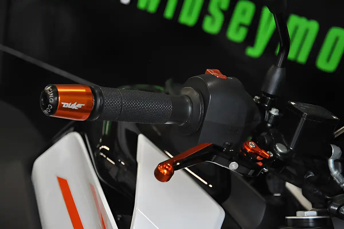 Used 2018 Ktm 390 Duke Orange - Interior and Exterior details 18