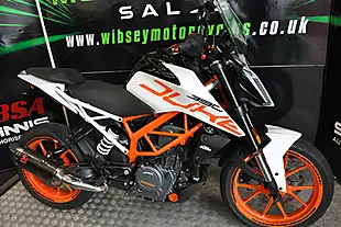 Used 2018 Ktm 390 Duke Orange - Interior and Exterior details 20