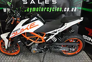 Used 2018 Ktm 390 Duke Orange - Interior and Exterior details 8