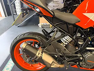 Used 2018 Ktm Rc 125 - Interior and Exterior details 13