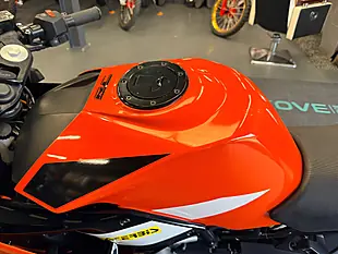 Used 2018 Ktm Rc 125 - Interior and Exterior details 15