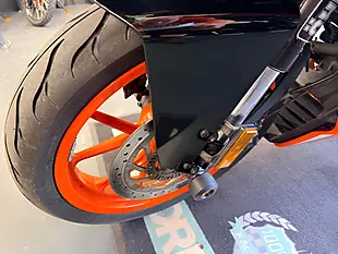 Used 2018 Ktm Rc 125 - Interior and Exterior details 16