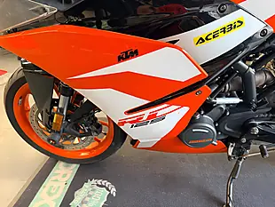 Used 2018 Ktm Rc 125 - Interior and Exterior details 17