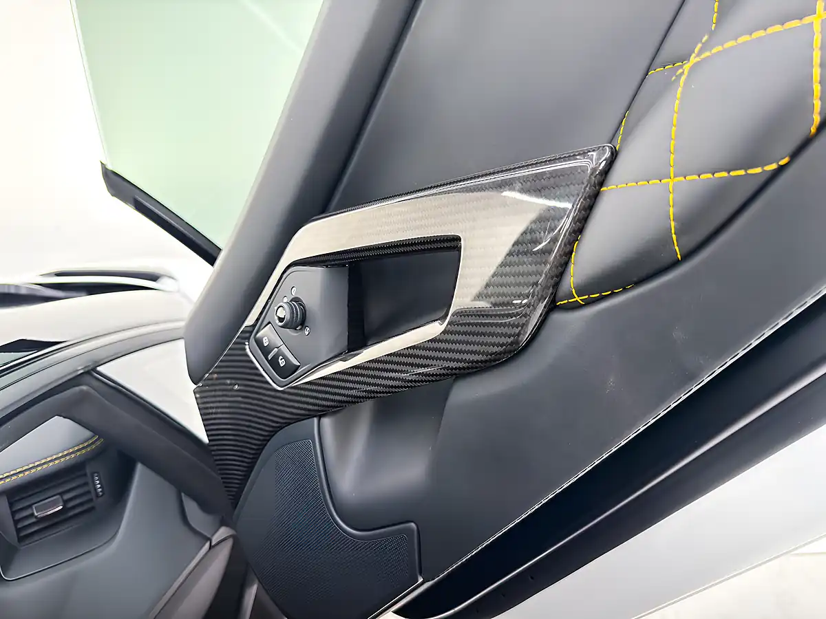 Used 2018 Lamborghini Aventador Lp 740-4 S White - Interior and Exterior details 13