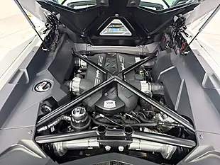 Used 2018 Lamborghini Aventador Lp 740-4 S White - Interior and Exterior details 18