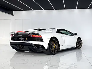 Used 2018 Lamborghini Aventador Lp 740-4 S White - Interior and Exterior details 4