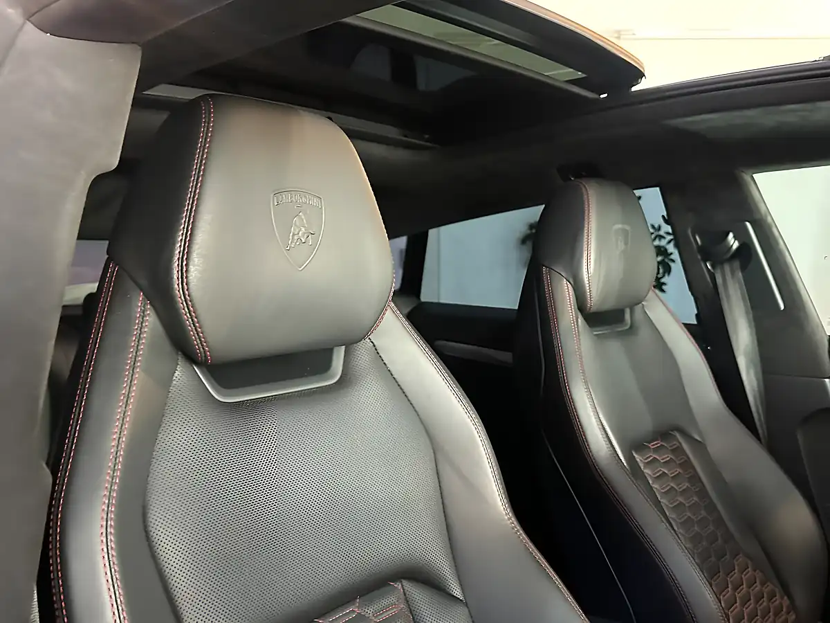 Used 2018 Lamborghini Urus Satin Black Wrap Black - Interior and Exterior details 12