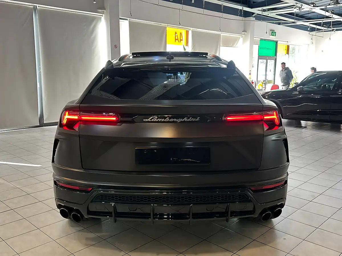 Used 2018 Lamborghini Urus Satin Black Wrap Black - Interior and Exterior details 7
