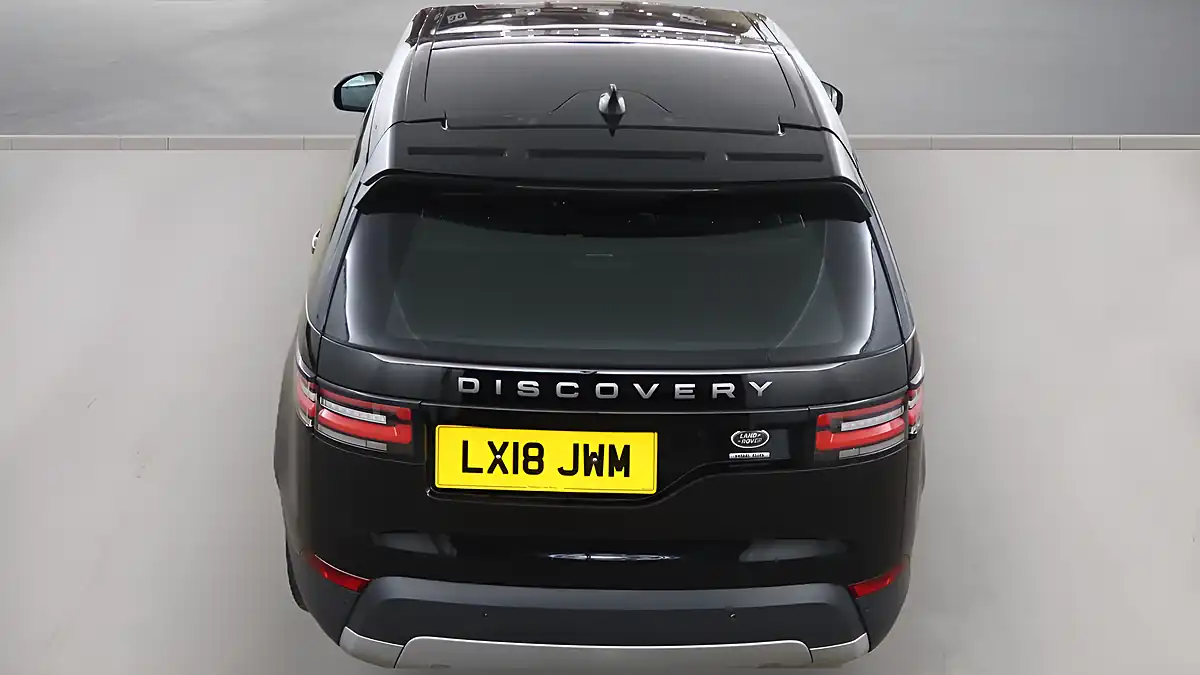 Used 2018 Land Rover Discovery Hse Black - Interior and Exterior details 5