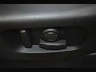 Used 2018 Land Rover Discovery Hse Black - Interior and Exterior details 16