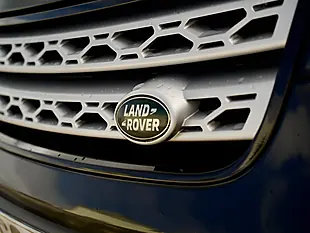 Used 2018 Land Rover Discovery Hse Black - Interior and Exterior details 7