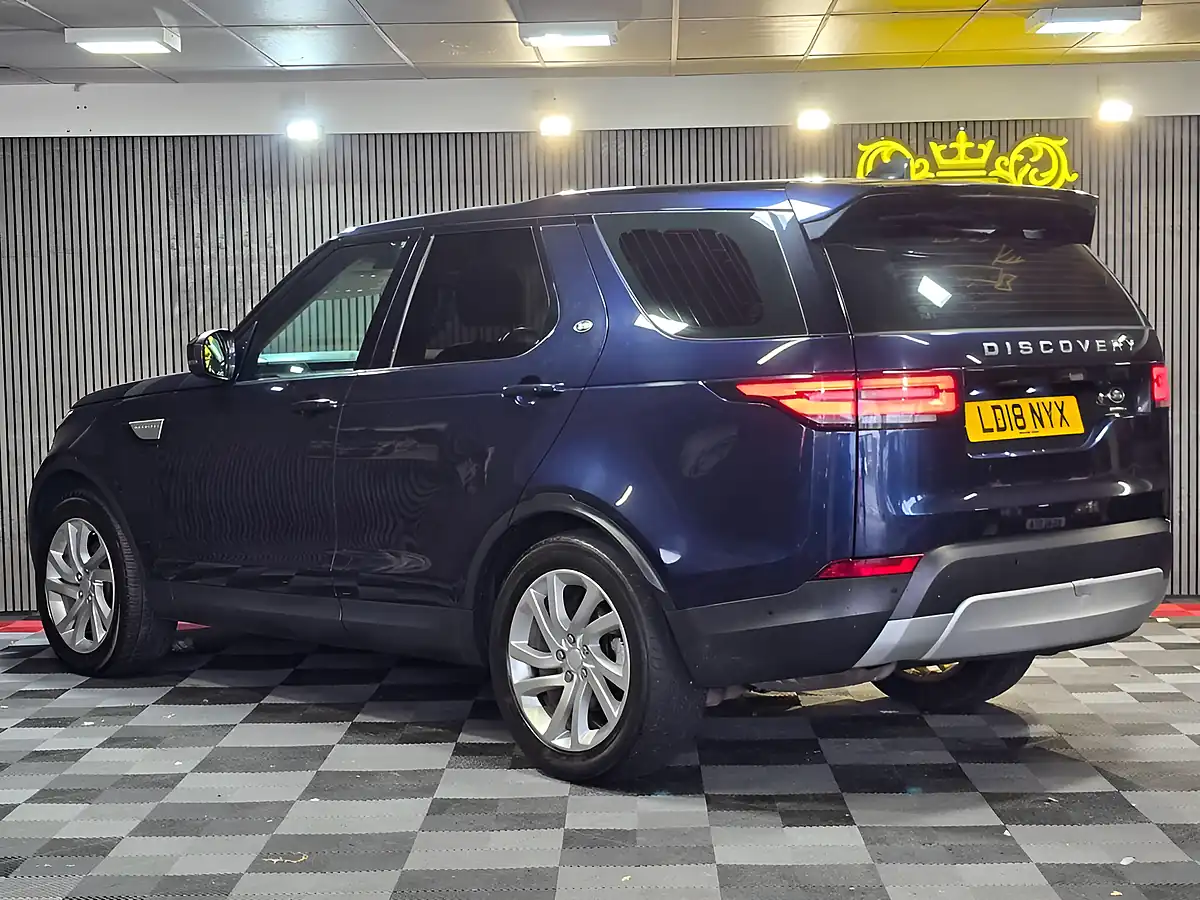 Used 2018 Land Rover Discovery Hse Blue - Interior and Exterior details 5